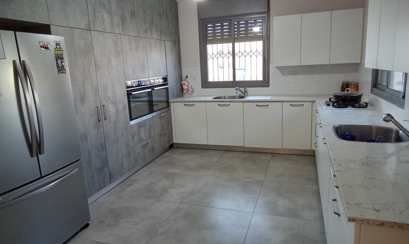 Beautiful large 7 room duplex For Rent in RBS Gimmel 2