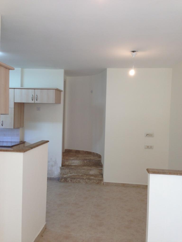 For Rent on Nachal Lachish 5 Rooms + Large Garden – Ramat Beit Shemesh Aleph