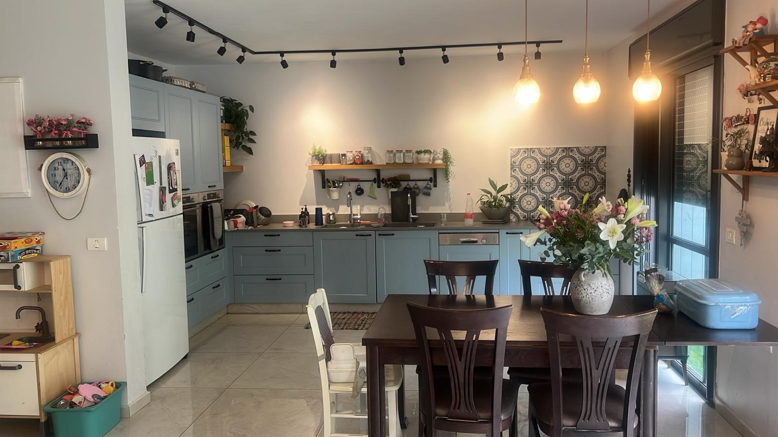 M3 Cottage For Sale