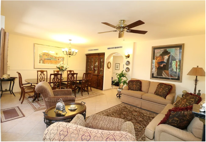 House For Sale near the Gra