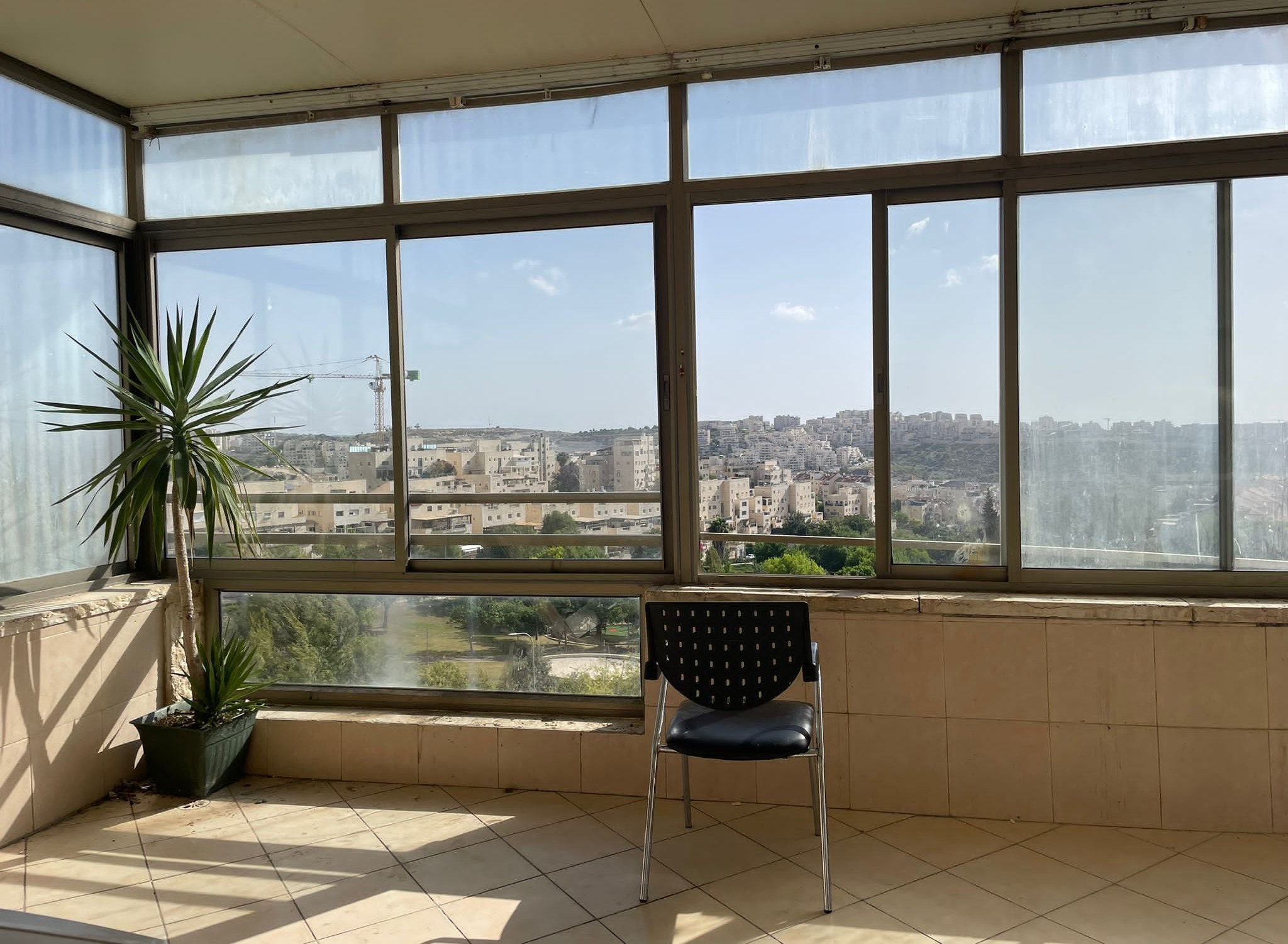 5 room apartment with amazing view of the city